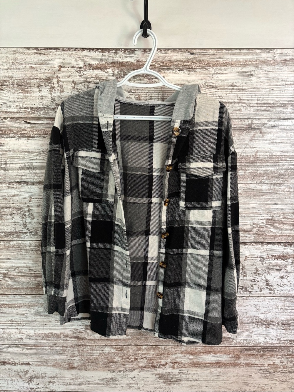 Black & Gray Plaid Button-Up Shacket